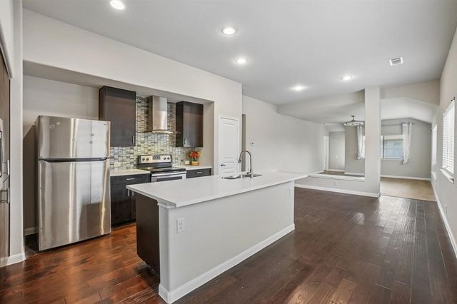 2012 Shawnee Trail, Heartland, TX 75126