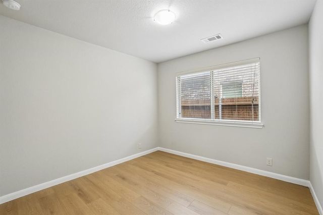 2012 Shawnee Trail, Heartland, TX 75126