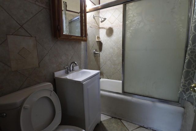 1314 N 22nd STREET, Milwaukee, WI 53205