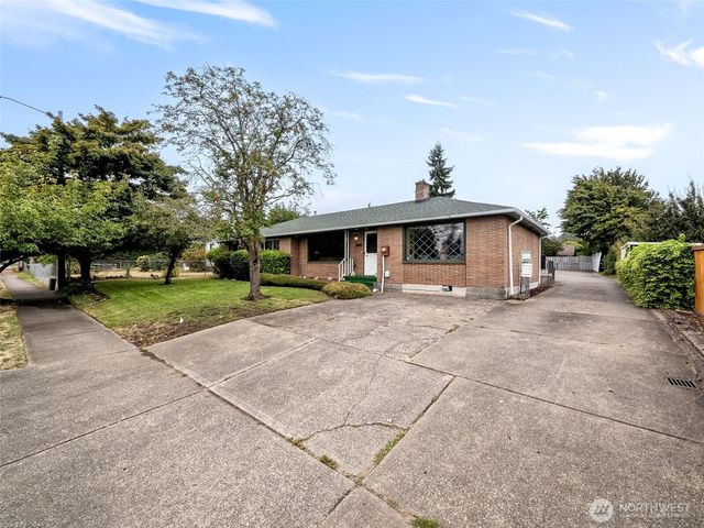 633 E 84th Street, Tacoma, WA 98445
