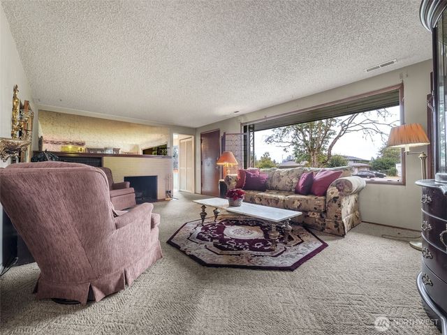 633 E 84th Street, Tacoma, WA 98445