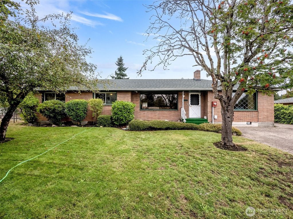 633 E 84th Street, Tacoma, WA 98445