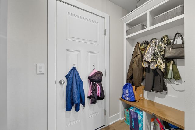 2817 21st Street SW, Altoona, IA 50009