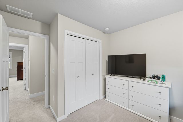 2817 21st Street SW, Altoona, IA 50009