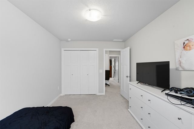 2817 21st Street SW, Altoona, IA 50009