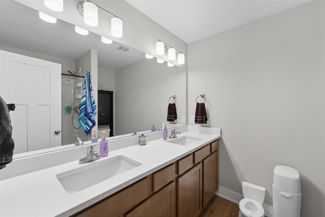 2817 21st Street SW, Altoona, IA 50009