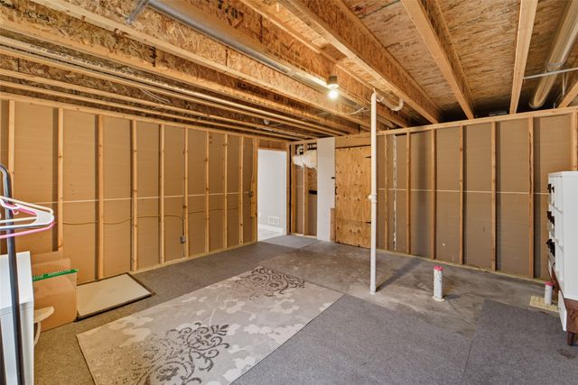 2817 21st Street SW, Altoona, IA 50009