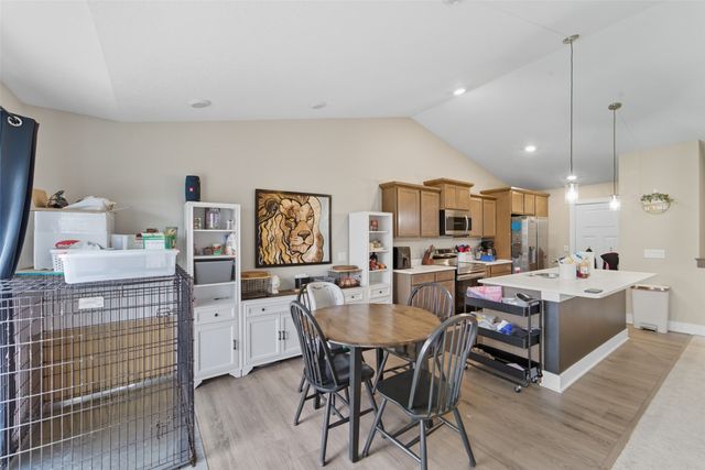 2817 21st Street SW, Altoona, IA 50009