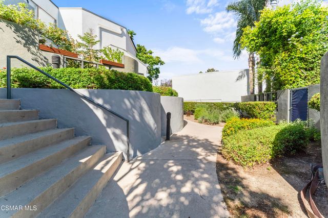 1190 Tivoli Lane 206, Simi Valley, CA 93065