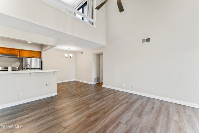 1190 Tivoli Lane 206, Simi Valley, CA 93065