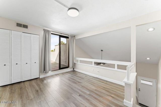 1190 Tivoli Lane 206, Simi Valley, CA 93065