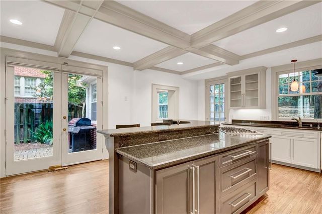 958 E Rock Springs Road NE, Atlanta, GA 30306