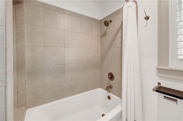958 E Rock Springs Road NE, Atlanta, GA 30306