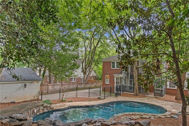 958 E Rock Springs Road NE, Atlanta, GA 30306