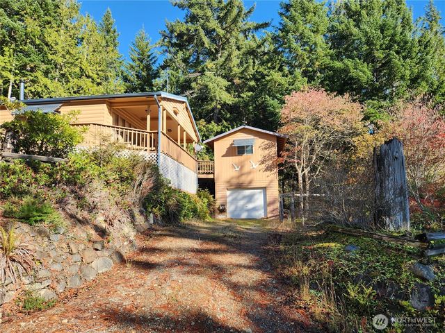 222 Towhee Lane, Brinnon, WA 98320