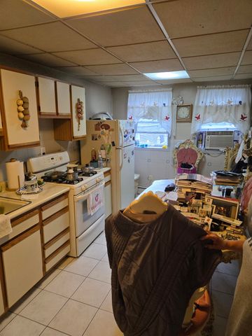 6802 SMITH AVE, North Bergen, NJ 07047