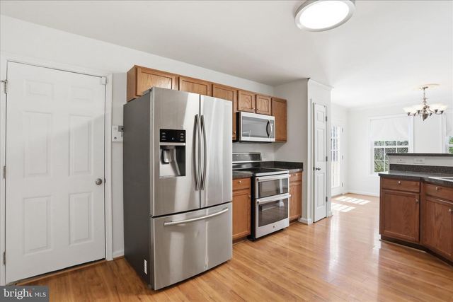 60 ICELANDIC CT, Martinsburg, WV 25405
