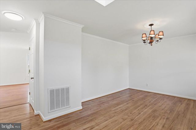 60 ICELANDIC CT, Martinsburg, WV 25405