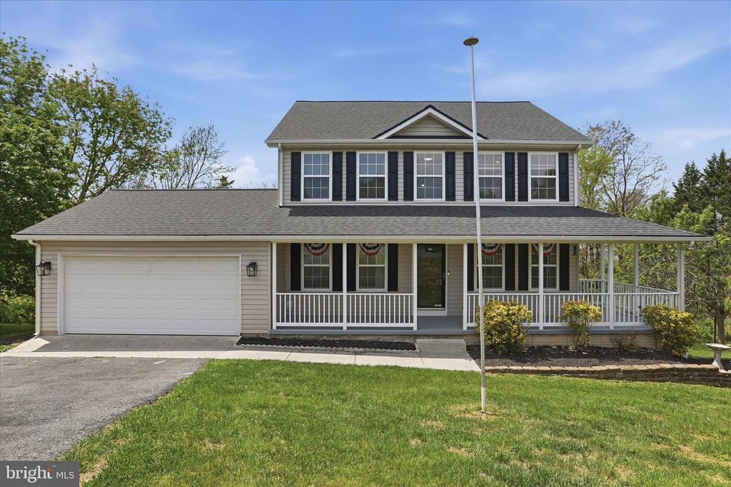 60 ICELANDIC CT, Martinsburg, WV 25405