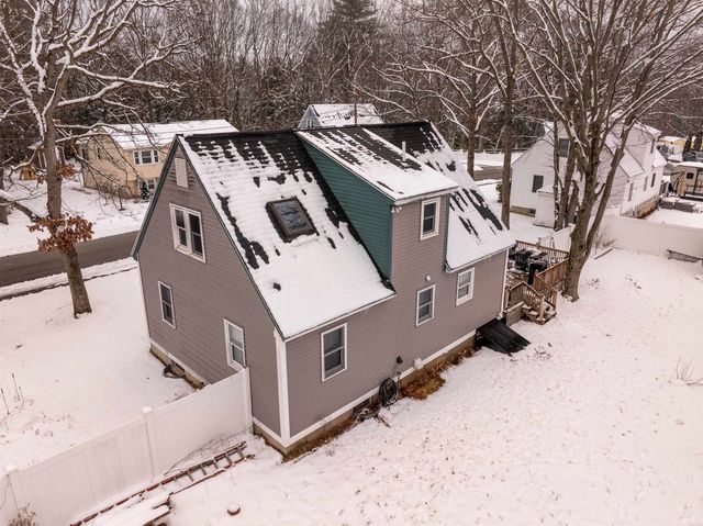 7 Kim Lane, Rochester, NH 03867