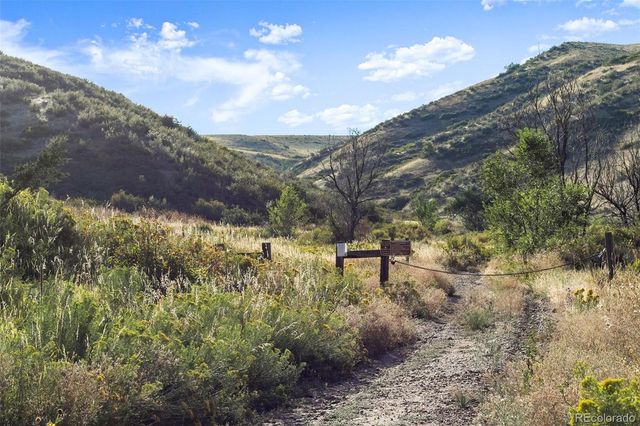 16498 W Ellsworth Drive, Golden, CO 80401