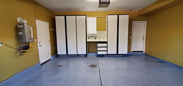 909 Blossom Rock Ln, Folsom, CA 95630