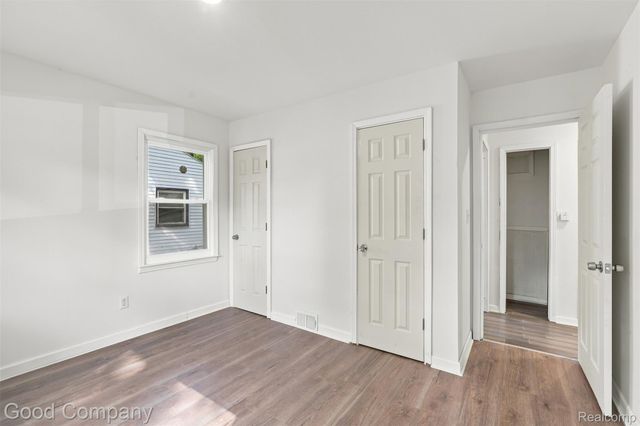 17228 Chapel Street, Detroit, MI 48219