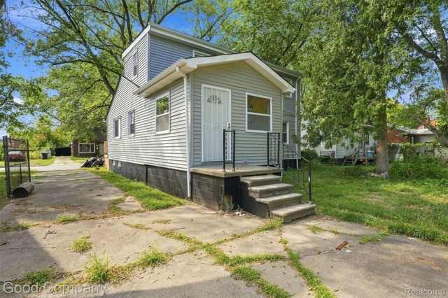 17228 Chapel Street, Detroit, MI 48219