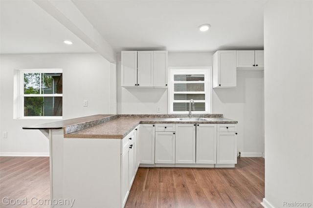 17228 Chapel Street, Detroit, MI 48219