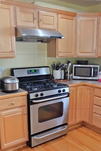 42 Castine St 1, Worcester, MA 01606