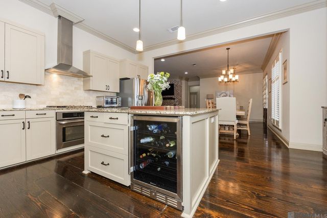 8274 Seville Ct, Baton Rouge, LA 70820