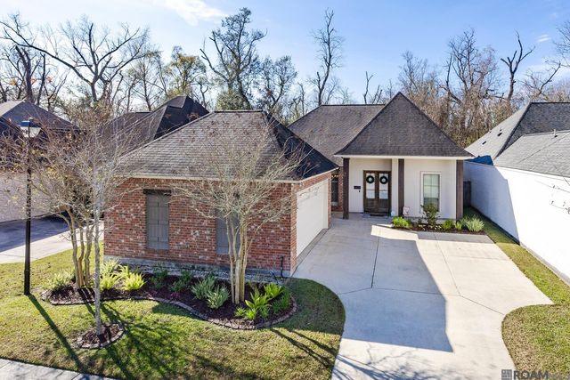 8274 Seville Ct, Baton Rouge, LA 70820