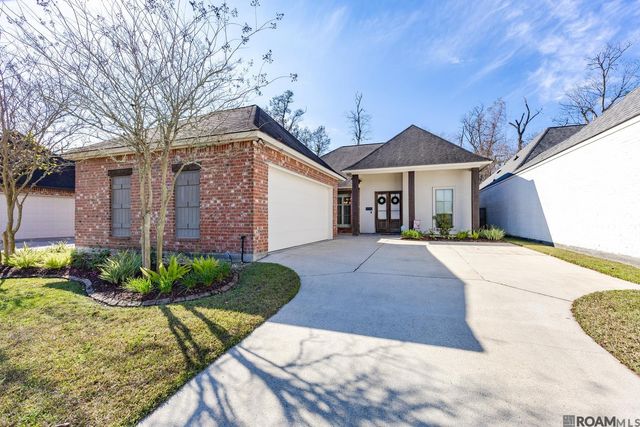 8274 Seville Ct, Baton Rouge, LA 70820