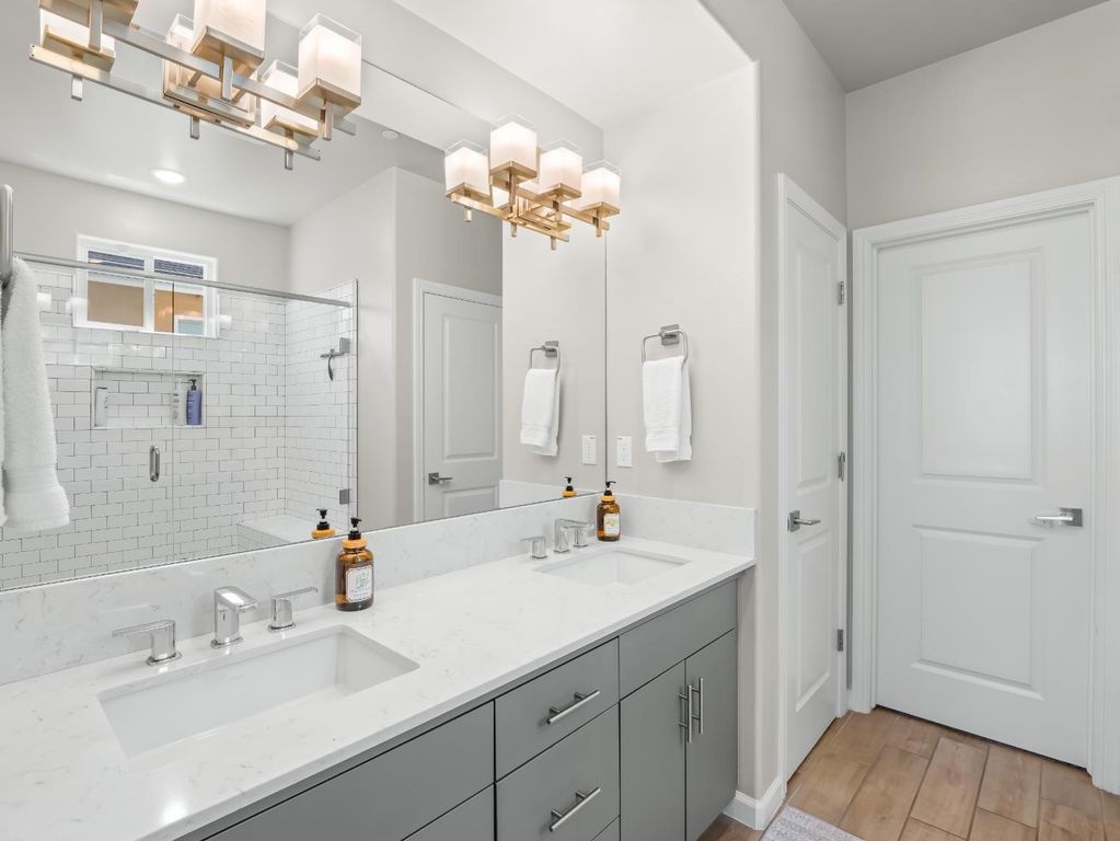 Image 21 of property listing at 3322 Hermosa Avenue, Clovis, CA 93619
