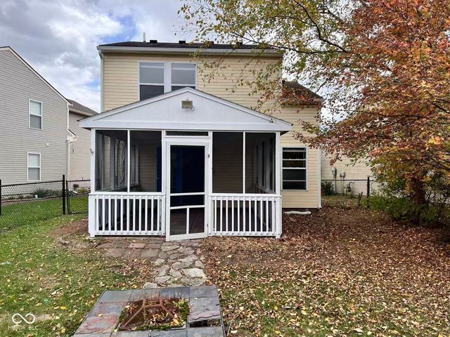 4450 Connaught West Drive, Plainfield, IN 46168