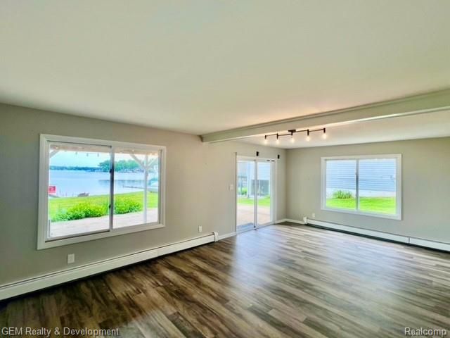 1869 Union Lake Road, Commerce Charter Township, MI 48382