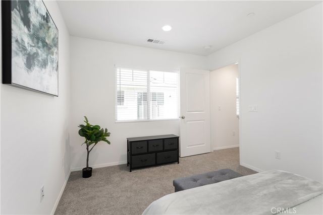 6877 N Curtis 2, San Bernardino, CA 92407