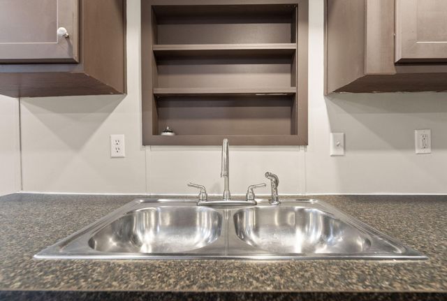 183 Pine Br Road, Harlan, KY 40831