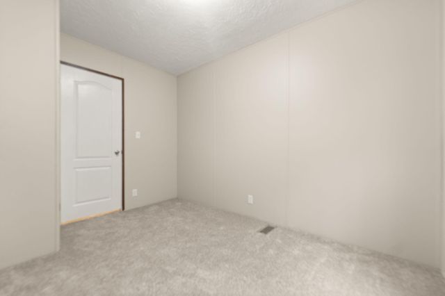 183 Pine Br Road, Harlan, KY 40831