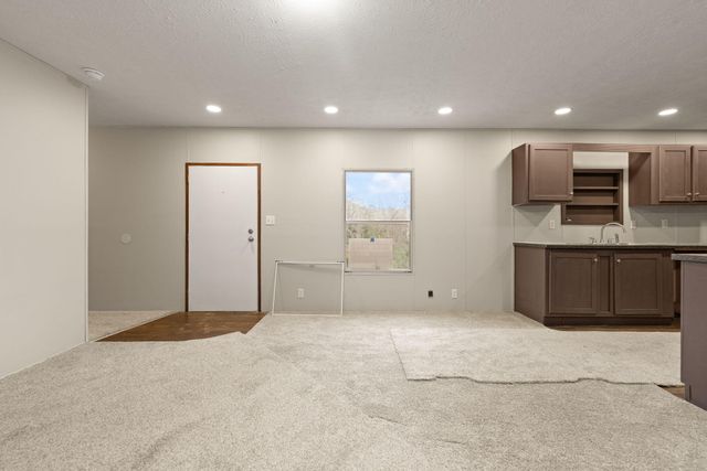 183 Pine Br Road, Harlan, KY 40831