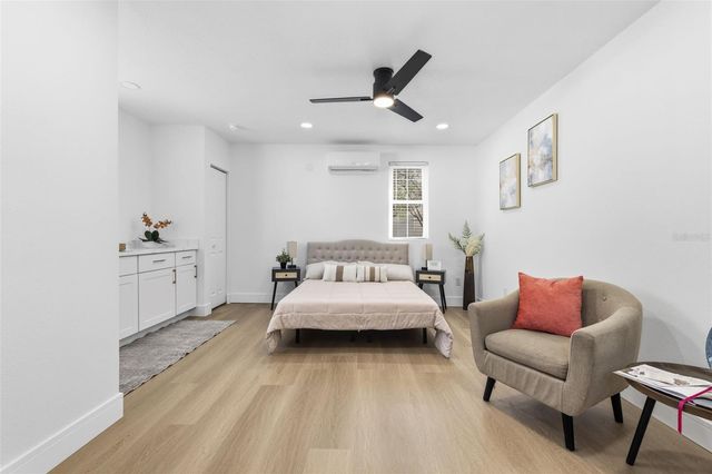 2116 W SEWAHA STREET, Tampa, FL 33612