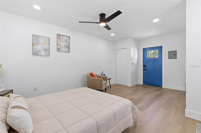 2116 W SEWAHA STREET, Tampa, FL 33612