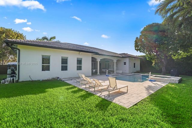 8095 SW 187th Street, Cutler Bay, FL 33157