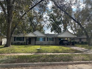 245 Stuart Avenue, Shreveport, LA 71105