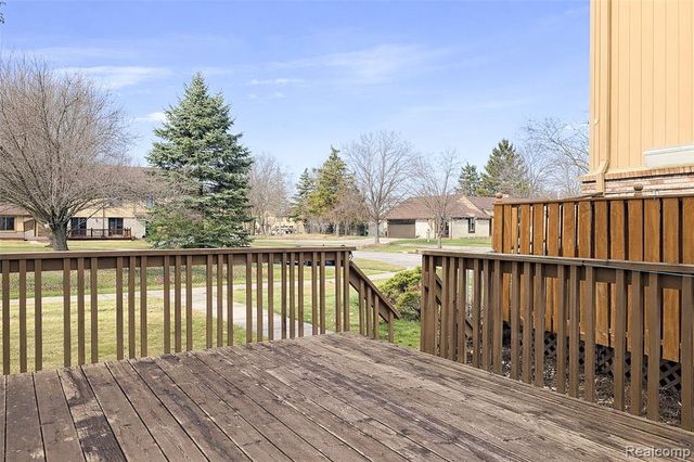 41617 Bedford Drive, Canton, MI 48187