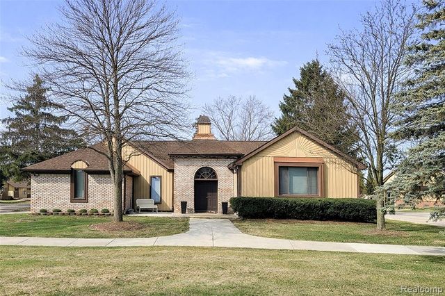 41617 Bedford Drive, Canton, MI 48187