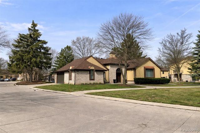 41617 Bedford Drive, Canton, MI 48187
