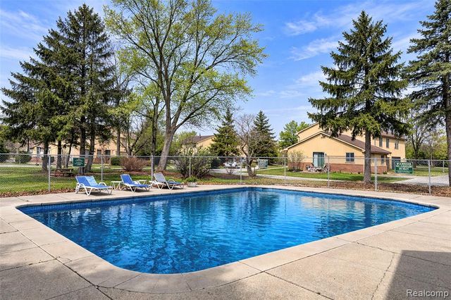 41617 Bedford Drive, Canton, MI 48187