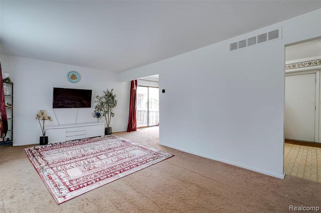 41617 Bedford Drive, Canton, MI 48187