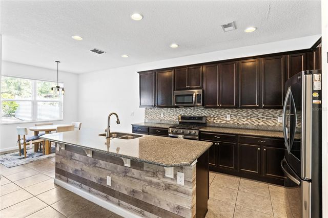 873 HARING LANE, Mount Dora, FL 32757